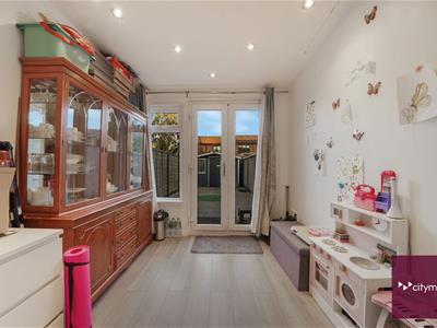 Dining Room (Conservatory)